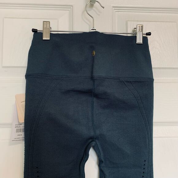 NWT Spiritual Gangster Thea Seamless 7/8 Leggings - Picture 6 of 9